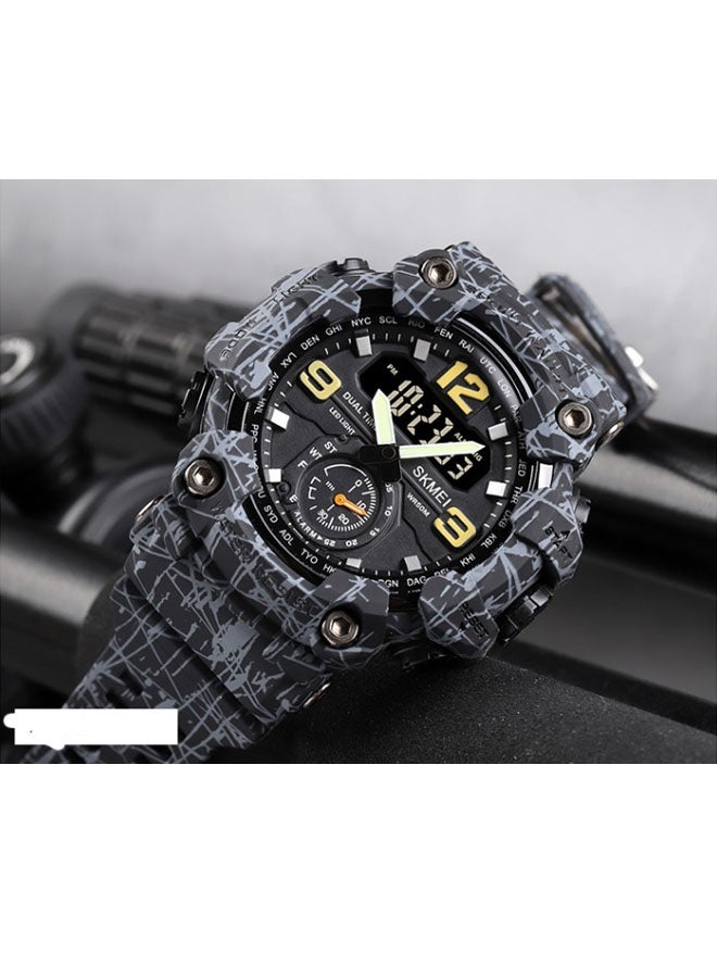 نيوترل ساعة SK-17 الرياضية المقاومة للماء للاستخدام في الهواء الطلق أنيقة وعصرية، تتميز بعرض ثلاثي للوقت، وحركة مزدوجة العيار مع مؤقت، ومنبه، وساعة توقيت، ووظائف مضيئة. مناسبة للرجال والطلاب (لون رمادي مموه). - Image 2